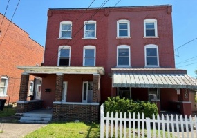 531 1st St, Charleroi, 15022, 5 Bedrooms Bedrooms, ,1.1 BathroomsBathrooms,Residential,For Sale,1st St,1758045