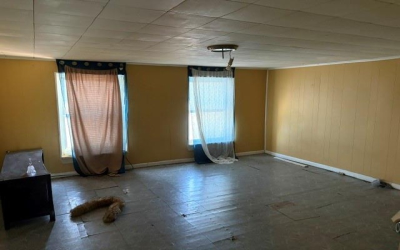 531 1st St, Charleroi, 15022, 5 Bedrooms Bedrooms, ,1.1 BathroomsBathrooms,Residential,For Sale,1st St,1758045