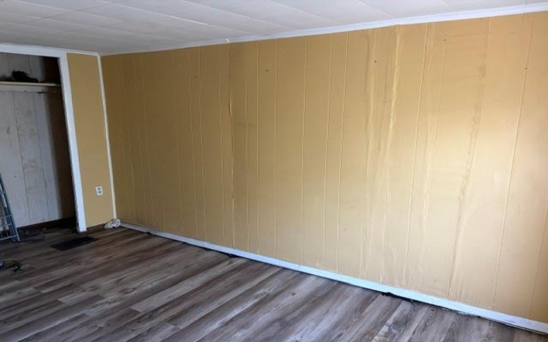 531 1st St, Charleroi, 15022, 5 Bedrooms Bedrooms, ,1.1 BathroomsBathrooms,Residential,For Sale,1st St,1758045