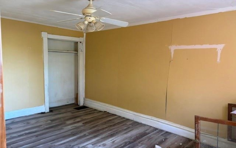 531 1st St, Charleroi, 15022, 5 Bedrooms Bedrooms, ,1.1 BathroomsBathrooms,Residential,For Sale,1st St,1758045