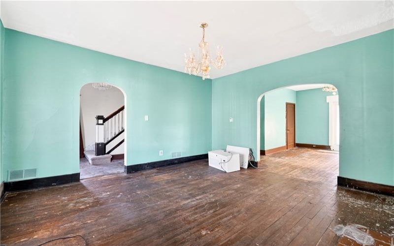 539 Green St, Brownsville, 15417, 4 Bedrooms Bedrooms, 7 Rooms Rooms,1 BathroomBathrooms,Residential,For Sale,Green St,1758098