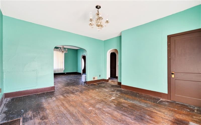 539 Green St, Brownsville, 15417, 4 Bedrooms Bedrooms, 7 Rooms Rooms,1 BathroomBathrooms,Residential,For Sale,Green St,1758098