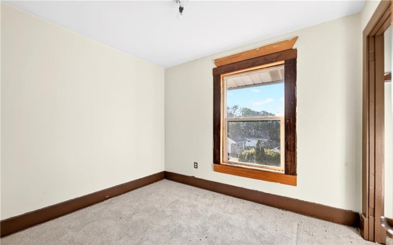 539 Green St, Brownsville, 15417, 4 Bedrooms Bedrooms, 7 Rooms Rooms,1 BathroomBathrooms,Residential,For Sale,Green St,1758098