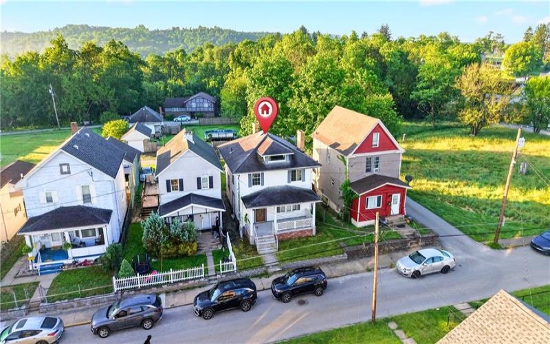 539 Green St, Brownsville, 15417, 4 Bedrooms Bedrooms, 7 Rooms Rooms,1 BathroomBathrooms,Residential,For Sale,Green St,1758098