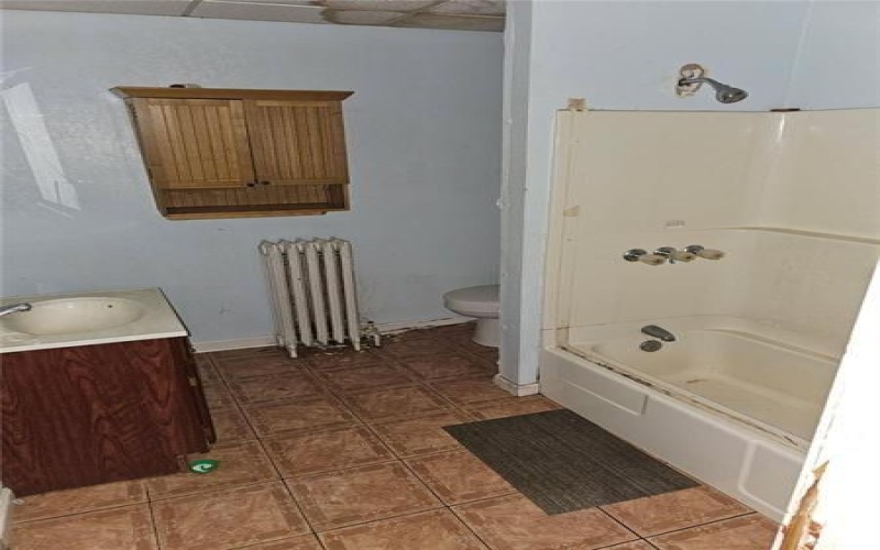 300 Longfellow St, Vandergrift, 15690, ,Multi-unit,For Sale,Longfellow St,1758334