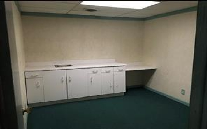 300 Longfellow St, Vandergrift, 15690, ,Multi-unit,For Sale,Longfellow St,1758334