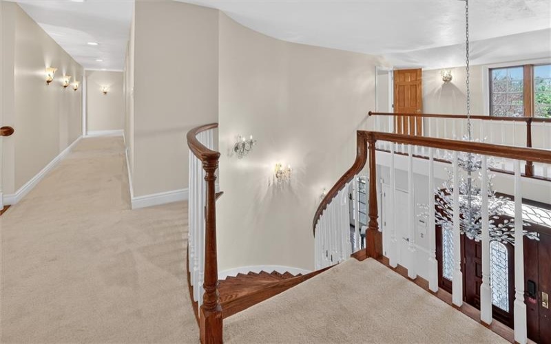105 Lantern Cir, Canonsburg, 15317, 6 Bedrooms Bedrooms, ,6.2 BathroomsBathrooms,Residential,For Sale,Lantern Cir,1758346