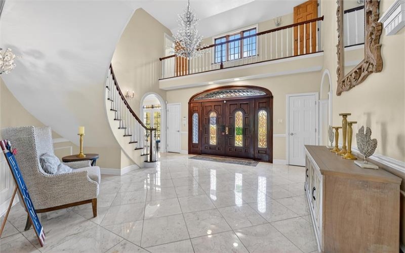 105 Lantern Cir, Canonsburg, 15317, 6 Bedrooms Bedrooms, ,6.2 BathroomsBathrooms,Residential,For Sale,Lantern Cir,1758346