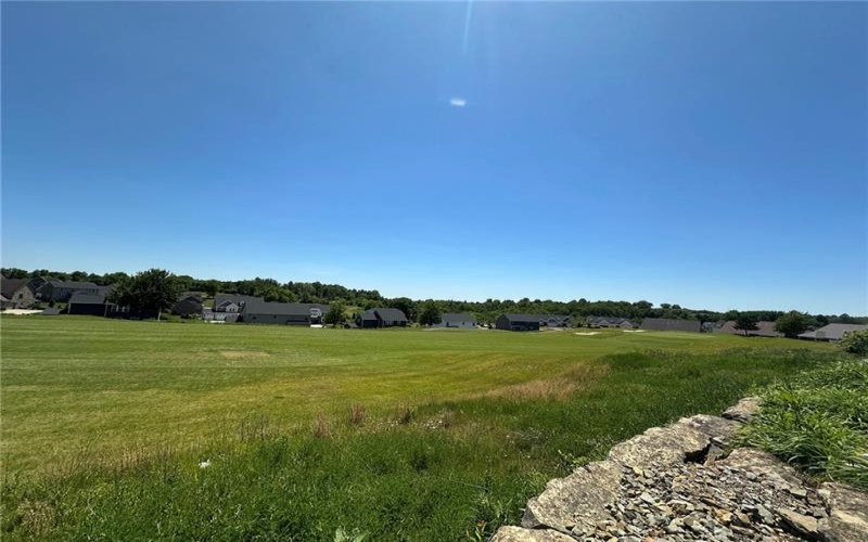 2001 Blackthorne Dr, Jeannette, 15644, ,Farm-acreage-lot,For Sale,Blackthorne Dr,1758348