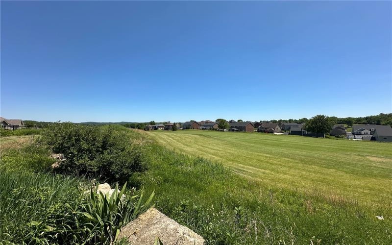 2001 Blackthorne Dr, Jeannette, 15644, ,Farm-acreage-lot,For Sale,Blackthorne Dr,1758348