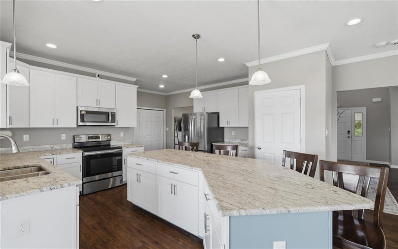 133 Azalea Cir, Rostraver Twp, 15012, 4 Bedrooms Bedrooms, 11 Rooms Rooms,3.2 BathroomsBathrooms,Residential,For Sale,Azalea Cir,1758361