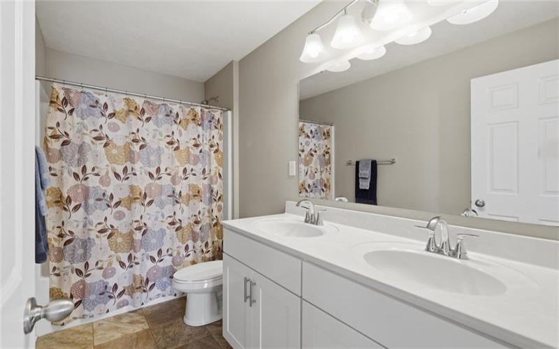 133 Azalea Cir, Rostraver Twp, 15012, 4 Bedrooms Bedrooms, 11 Rooms Rooms,3.2 BathroomsBathrooms,Residential,For Sale,Azalea Cir,1758361