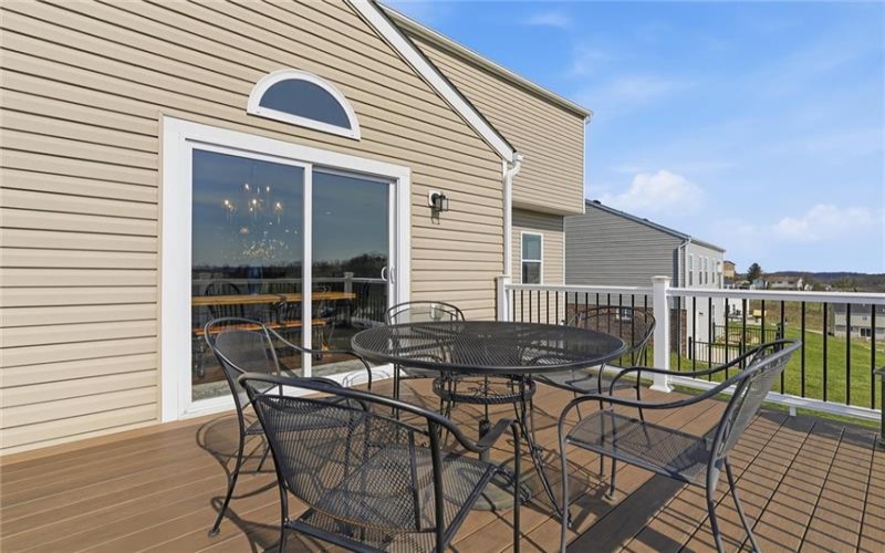 133 Azalea Cir, Rostraver Twp, 15012, 4 Bedrooms Bedrooms, 11 Rooms Rooms,3.2 BathroomsBathrooms,Residential,For Sale,Azalea Cir,1758361