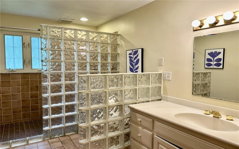 814 Allegheny Ave, Avonmore, 15618, 4 Bedrooms Bedrooms, 9 Rooms Rooms,3 BathroomsBathrooms,Residential,For Sale,Allegheny Ave,1758383