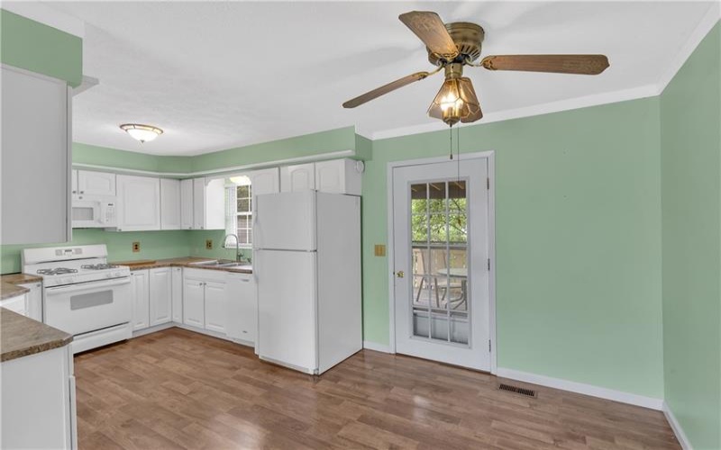 12 Linn Ave., Washington, 15301, 3 Bedrooms Bedrooms, 8 Rooms Rooms,2 BathroomsBathrooms,Residential,For Sale,Linn Ave.,1758271