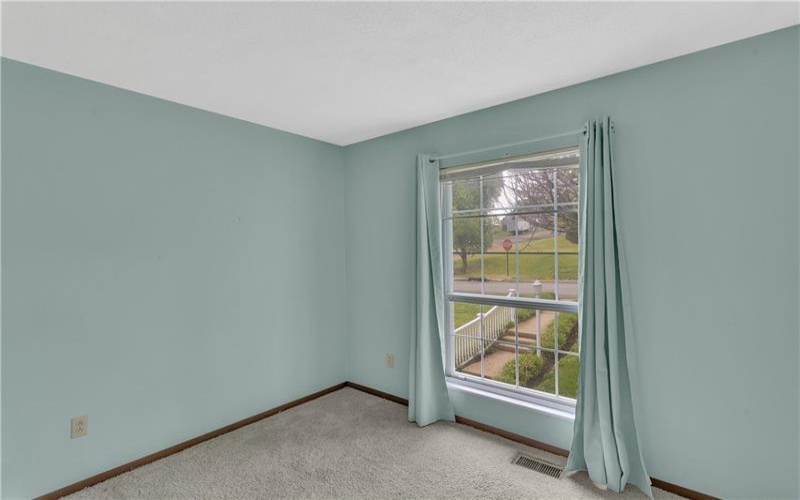 12 Linn Ave., Washington, 15301, 3 Bedrooms Bedrooms, 8 Rooms Rooms,2 BathroomsBathrooms,Residential,For Sale,Linn Ave.,1758271