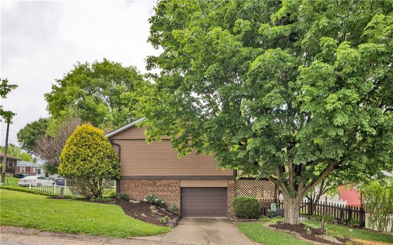 12 Linn Ave., Washington, 15301, 3 Bedrooms Bedrooms, 8 Rooms Rooms,2 BathroomsBathrooms,Residential,For Sale,Linn Ave.,1758271