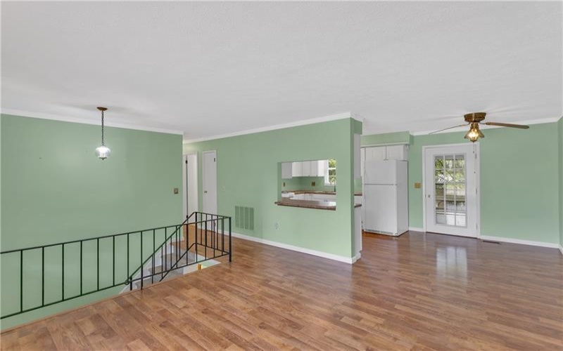 12 Linn Ave., Washington, 15301, 3 Bedrooms Bedrooms, 8 Rooms Rooms,2 BathroomsBathrooms,Residential,For Sale,Linn Ave.,1758271
