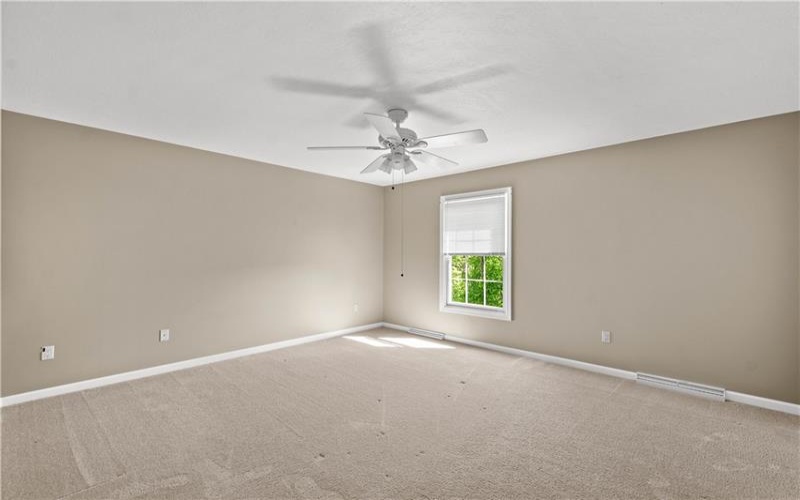 301 Bunker Hill Drive, McMurray, 15317, 4 Bedrooms Bedrooms, 12 Rooms Rooms,3.2 BathroomsBathrooms,Residential,For Sale,Bunker Hill Drive,1758273