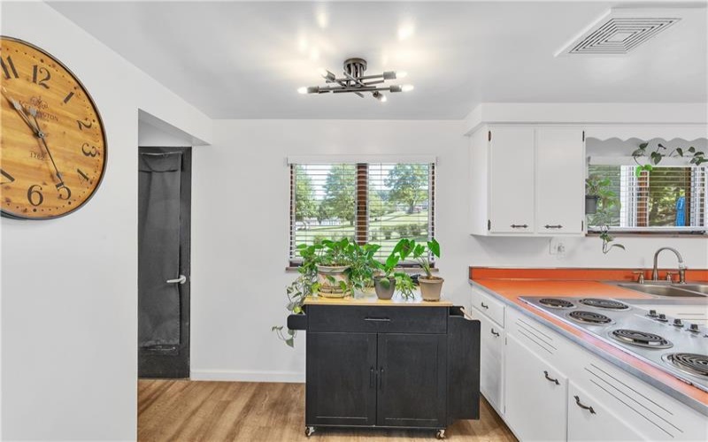 384 Orr Avenue, Apollo, 15613, 3 Bedrooms Bedrooms, 8 Rooms Rooms,1 BathroomBathrooms,Residential,For Sale,Orr Avenue,1758382