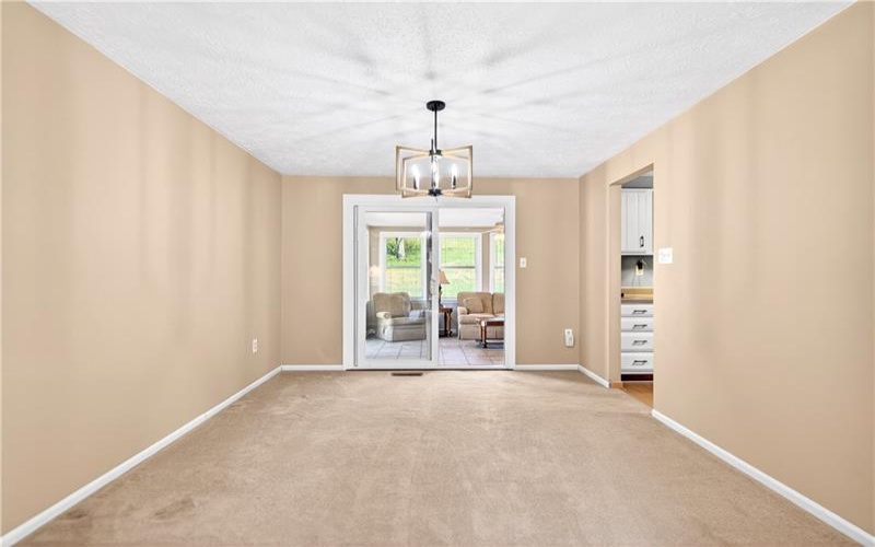 625 Stamford Drive, GREENSBURG, 15601, 3 Bedrooms Bedrooms, 9 Rooms Rooms,2.1 BathroomsBathrooms,Residential,For Sale,Stamford Drive,1758409