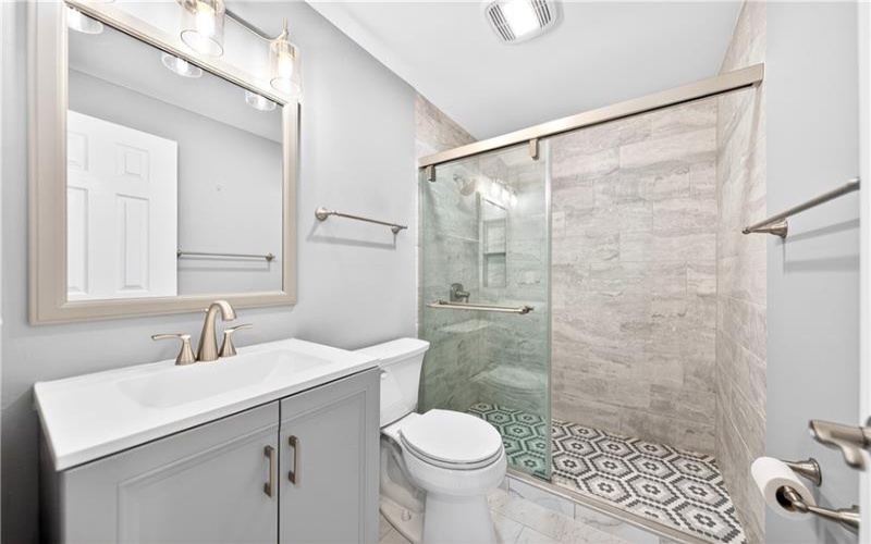 625 Stamford Drive, GREENSBURG, 15601, 3 Bedrooms Bedrooms, 9 Rooms Rooms,2.1 BathroomsBathrooms,Residential,For Sale,Stamford Drive,1758409