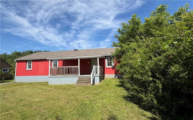 139 A Street, Clarksville, 15322, 2 Bedrooms Bedrooms, 5 Rooms Rooms,1 BathroomBathrooms,Residential,For Sale,A Street,1758497