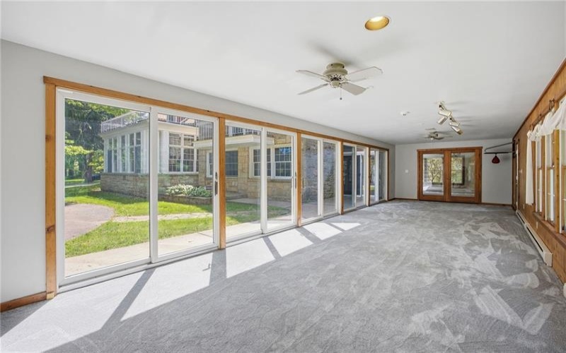 2541 Springfield Pike, Connellsville, 15425, 3 Bedrooms Bedrooms, 9 Rooms Rooms,2.1 BathroomsBathrooms,Residential,For Sale,Springfield Pike,1758505