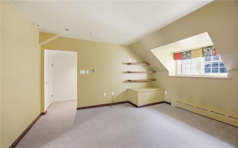 2541 Springfield Pike, Connellsville, 15425, 3 Bedrooms Bedrooms, 9 Rooms Rooms,2.1 BathroomsBathrooms,Residential,For Sale,Springfield Pike,1758505