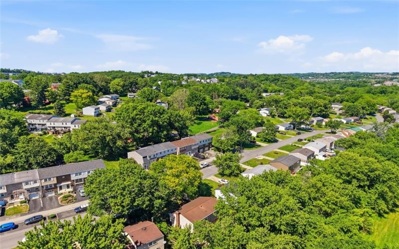 138 Hunting Creek Road, Canonsburg, 15317, 3 Bedrooms Bedrooms, 8 Rooms Rooms,1.1 BathroomsBathrooms,Residential,For Sale,Hunting Creek Road,1758519