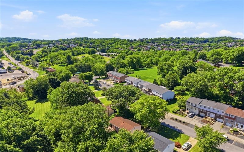 138 Hunting Creek Road, Canonsburg, 15317, 3 Bedrooms Bedrooms, 8 Rooms Rooms,1.1 BathroomsBathrooms,Residential,For Sale,Hunting Creek Road,1758519