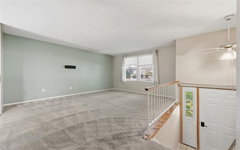 138 Hunting Creek Road, Canonsburg, 15317, 3 Bedrooms Bedrooms, 8 Rooms Rooms,1.1 BathroomsBathrooms,Residential,For Sale,Hunting Creek Road,1758519