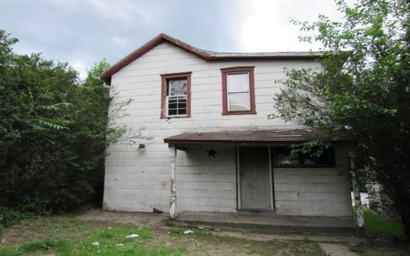 149 Coolspring Street, Uniontown, 15401, 3 Bedrooms Bedrooms, 7 Rooms Rooms,1 BathroomBathrooms,Residential,For Sale,Coolspring Street,1727715