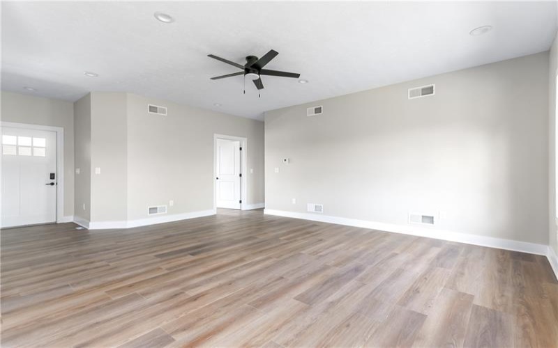 10 VINCENT DRIVE, Uniontown, 15401, 3 Bedrooms Bedrooms, 7 Rooms Rooms,2 BathroomsBathrooms,Residential,For Sale,VINCENT DRIVE,1758536