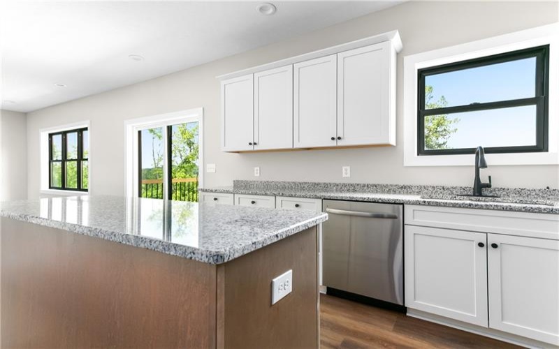 10 VINCENT DRIVE, Uniontown, 15401, 3 Bedrooms Bedrooms, 7 Rooms Rooms,2 BathroomsBathrooms,Residential,For Sale,VINCENT DRIVE,1758536
