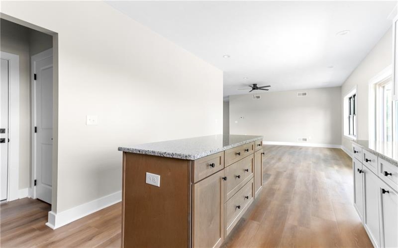 10 VINCENT DRIVE, Uniontown, 15401, 3 Bedrooms Bedrooms, 7 Rooms Rooms,2 BathroomsBathrooms,Residential,For Sale,VINCENT DRIVE,1758536