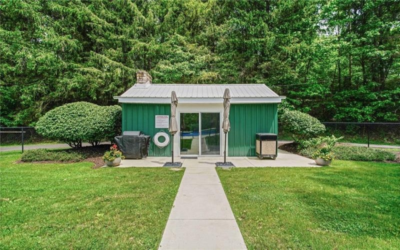 521 Laurel Ponds, Farmington, 15437, 1 Bedroom Bedrooms, ,1 BathroomBathrooms,Residential,For Sale,Laurel Ponds,1758202