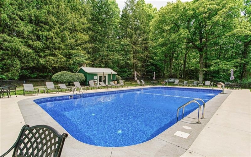 521 Laurel Ponds, Farmington, 15437, 1 Bedroom Bedrooms, ,1 BathroomBathrooms,Residential,For Sale,Laurel Ponds,1758202