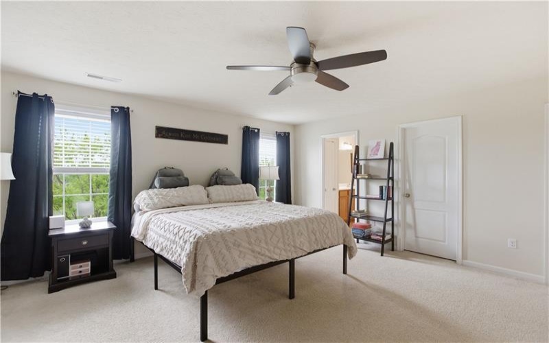 2306 Flint Dr, Washington, 15301, 3 Bedrooms Bedrooms, ,3.1 BathroomsBathrooms,Lease,For Rent,Flint Dr,1758306