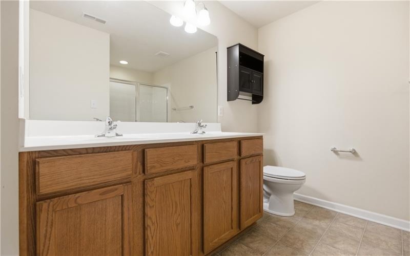 2306 Flint Dr, Washington, 15301, 3 Bedrooms Bedrooms, ,3.1 BathroomsBathrooms,Lease,For Rent,Flint Dr,1758306
