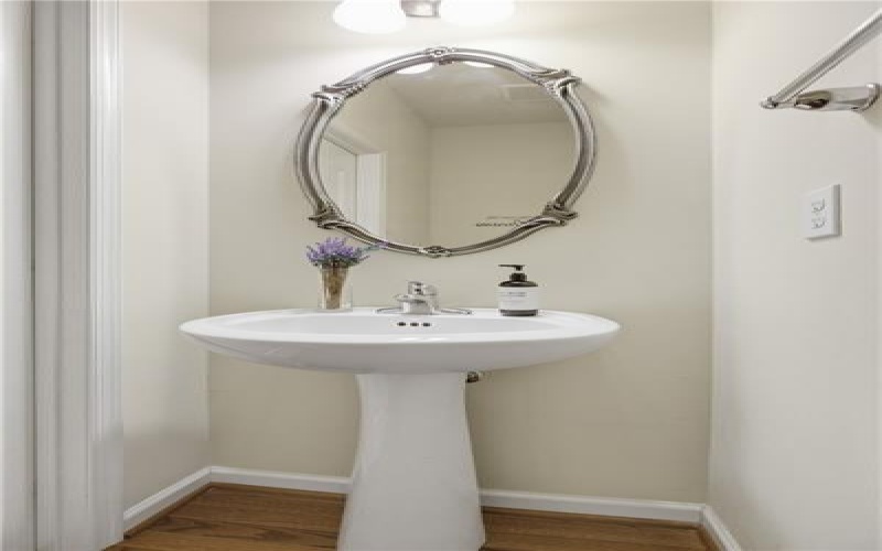 2306 Flint Dr, Washington, 15301, 3 Bedrooms Bedrooms, ,3.1 BathroomsBathrooms,Lease,For Rent,Flint Dr,1758306