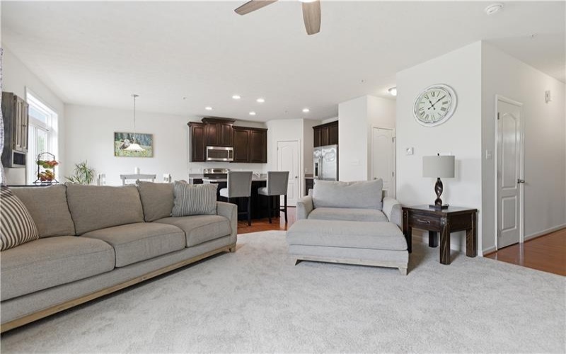 2306 Flint Dr, Washington, 15301, 3 Bedrooms Bedrooms, ,3.1 BathroomsBathrooms,Lease,For Rent,Flint Dr,1758306
