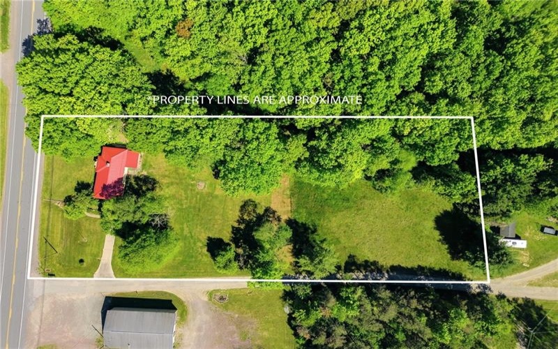 877 Berlin Plank Road, Somerset, 15501, 3 Bedrooms Bedrooms, ,1 BathroomBathrooms,Residential,For Sale,Berlin Plank Road,1758521