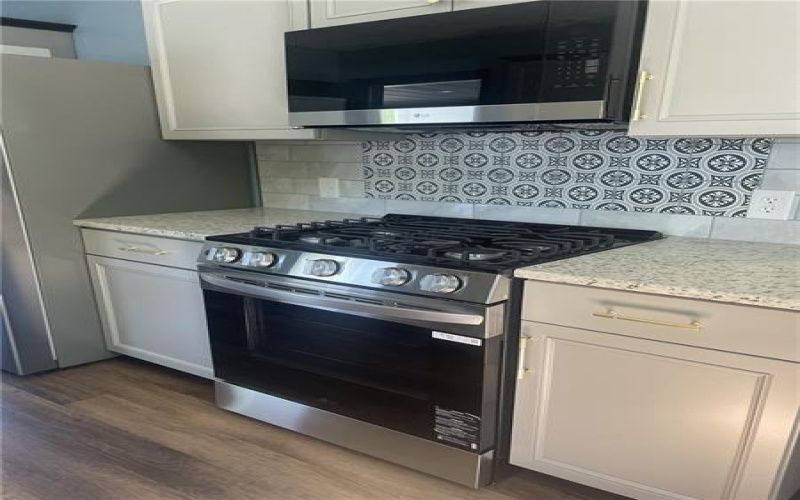 414 Argonne Dr, New Kensington, 15068, 3 Bedrooms Bedrooms, ,2.1 BathroomsBathrooms,Residential,For Sale,Argonne Dr,1758530