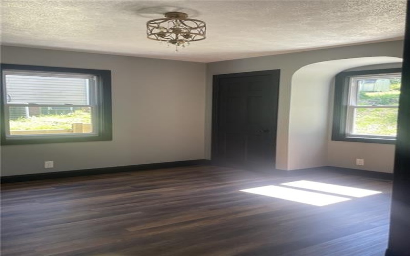 414 Argonne Dr, New Kensington, 15068, 3 Bedrooms Bedrooms, ,2.1 BathroomsBathrooms,Residential,For Sale,Argonne Dr,1758530