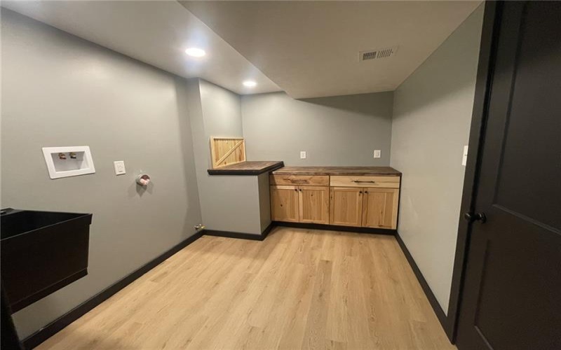 414 Argonne Dr, New Kensington, 15068, 3 Bedrooms Bedrooms, ,2.1 BathroomsBathrooms,Residential,For Sale,Argonne Dr,1758530