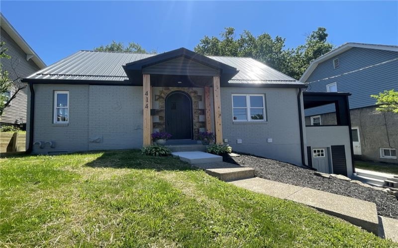 414 Argonne Dr, New Kensington, 15068, 3 Bedrooms Bedrooms, ,2.1 BathroomsBathrooms,Residential,For Sale,Argonne Dr,1758530