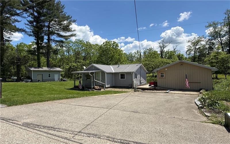 144 Scott Rd, New Salem, 15468, 1 Bedroom Bedrooms, ,1 BathroomBathrooms,Residential,For Sale,Scott Rd,1758570