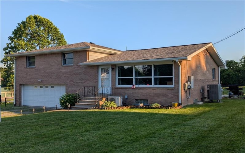 4122 Rte 130, Stahlstown, 15687, 3 Bedrooms Bedrooms, 6 Rooms Rooms,1.1 BathroomsBathrooms,Residential,For Sale,Rte 130,1758589