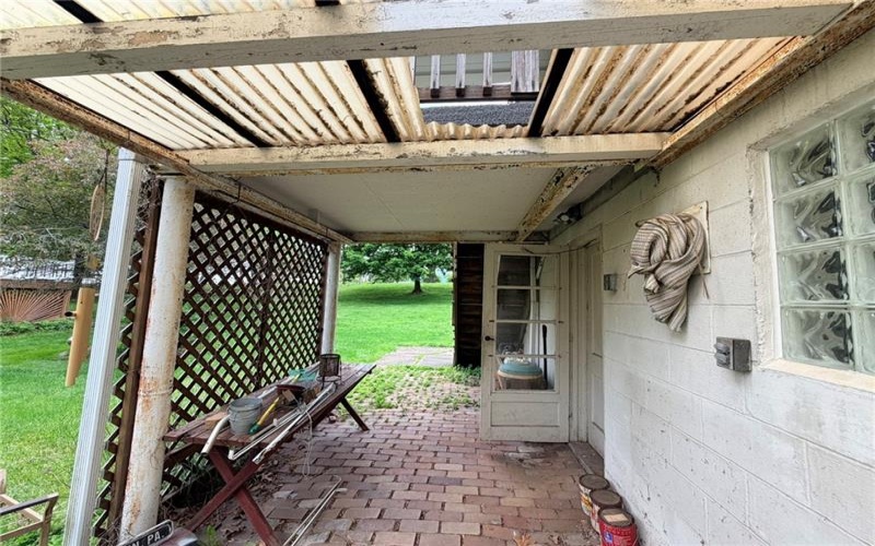 100 Kings Creek Rd, Burgettstown, 15021, 1 Bedroom Bedrooms, 4 Rooms Rooms,1 BathroomBathrooms,Residential,For Sale,Kings Creek Rd,1758590
